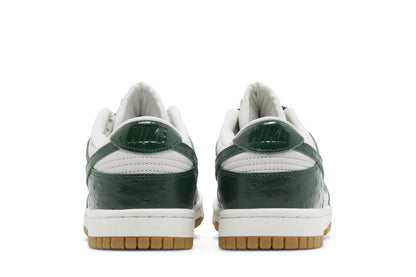 Nike Dunk Low LX Gorge Green Ostrich (Women's) sneaker afbeelding 6 - stylecode FJ2260-002