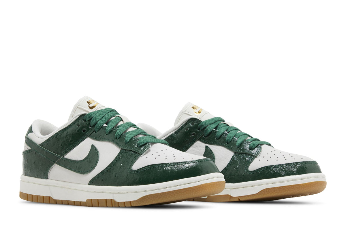 Nike Dunk Low LX Gorge Green Ostrich (Women's) sneaker afbeelding 8 - stylecode FJ2260-002