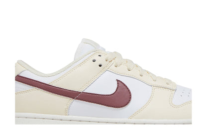 Nike Dunk Low Next Nature Coconut Mauve (Women's) sneaker afbeelding 2 - stylecode DD1873-103