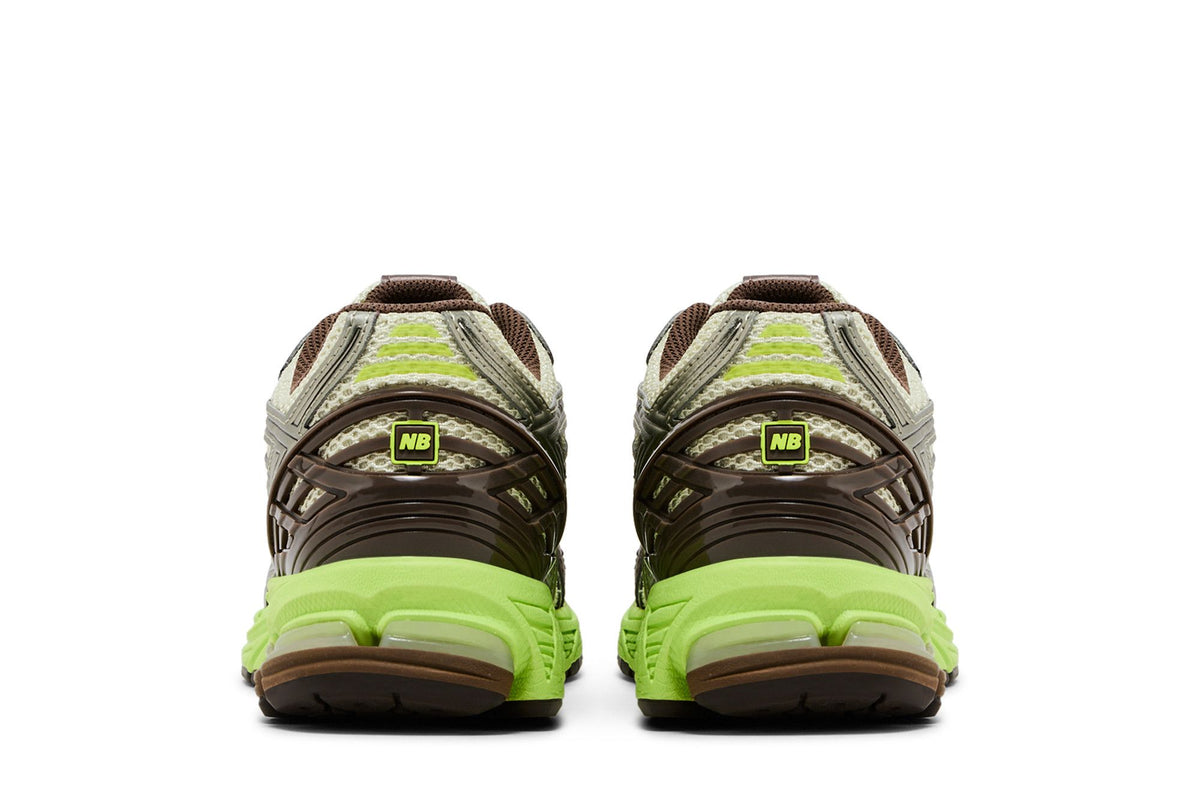 New Balance 1906R SSENSE Exclusive 20th Anniversary sneaker afbeelding 6 - stylecode M1906RSF