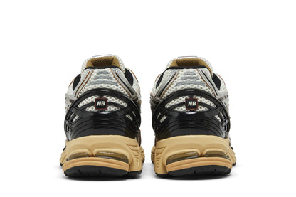 New Balance 1906R Vintage Metallic Silver sneaker afbeelding 6 - stylecode M1906RAV