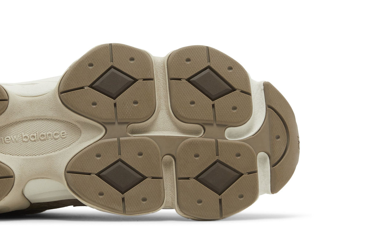 New Balance 9060 Mushroom Brown sneaker afbeelding 5 - stylecode U9060JMR