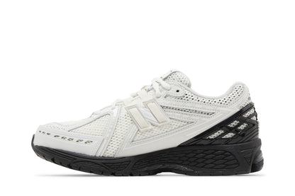 New Balance 1906R Comme des Garcons Homme White sneaker afbeelding 3 - stylecode M1906RCO