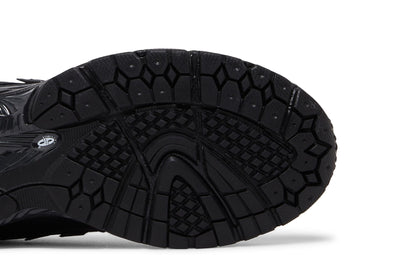 New Balance 1906R Comme des Garcons Homme Black sneaker afbeelding 5 - stylecode M1906RCM