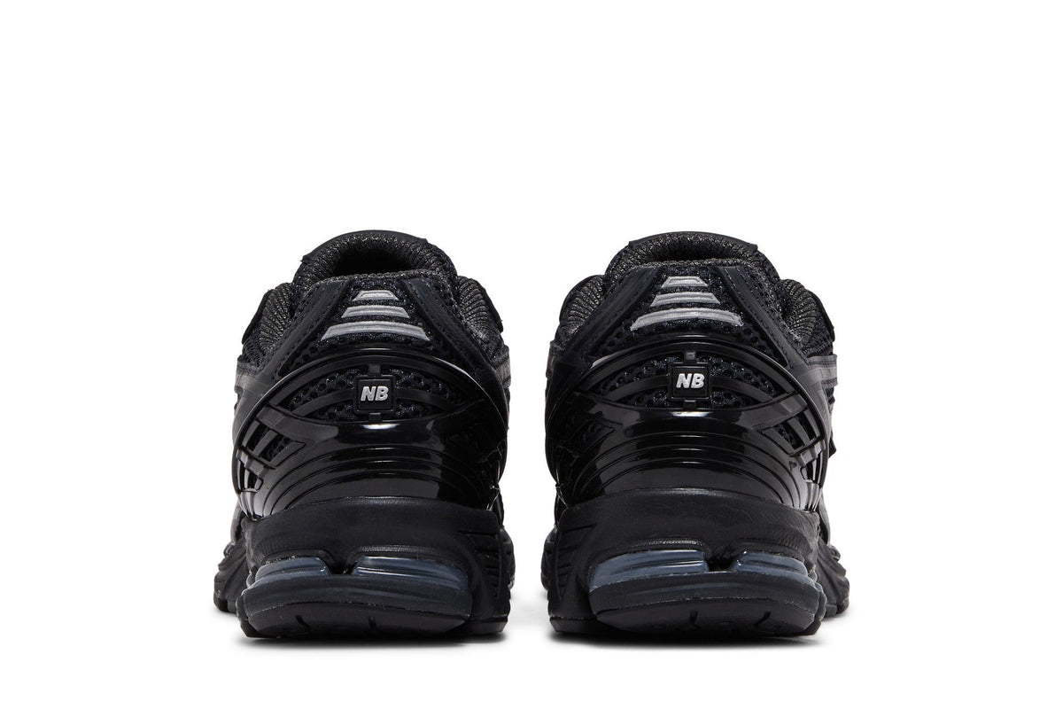 New Balance 1906R Comme des Garcons Homme Black sneaker afbeelding 6 - stylecode M1906RCM