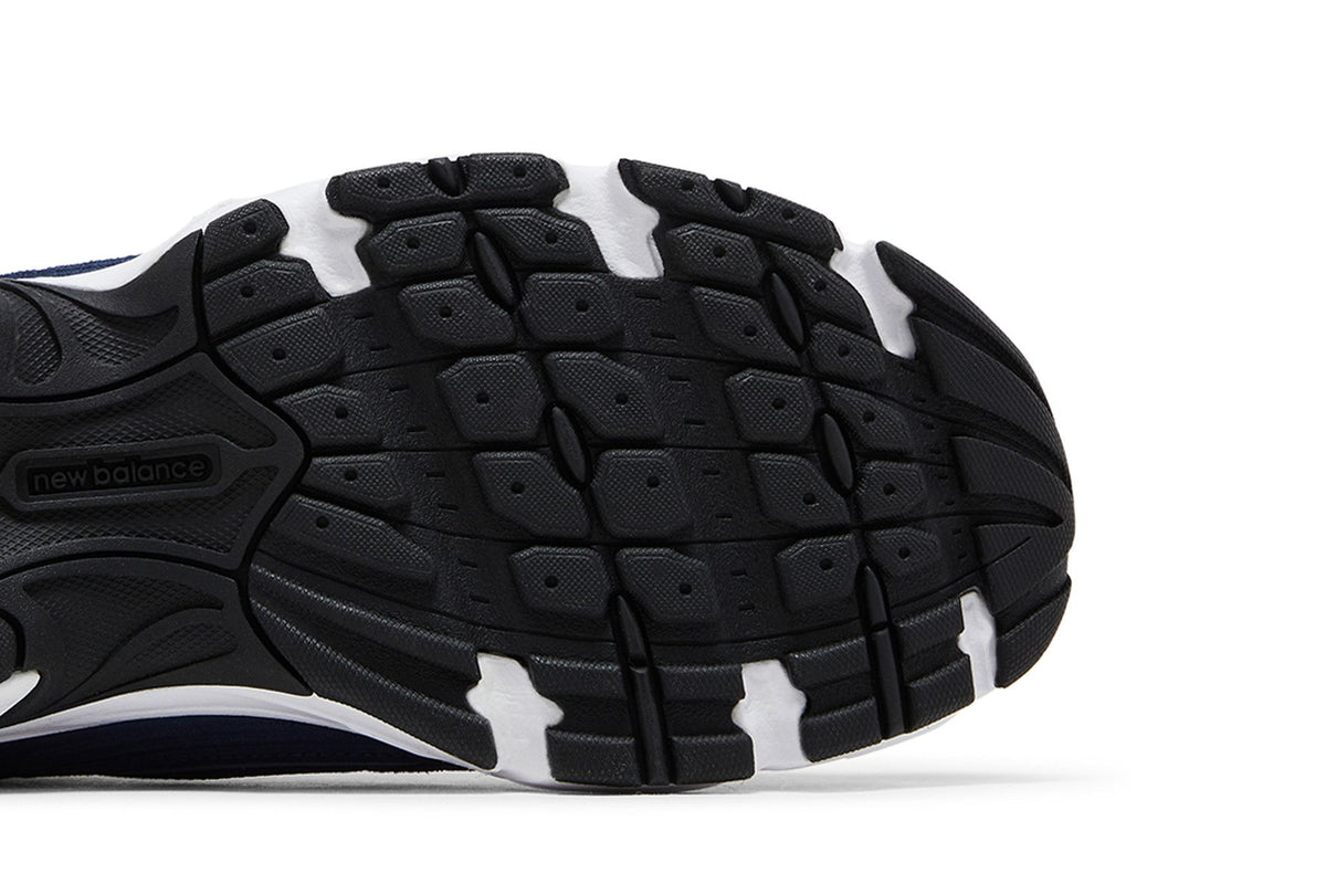 New Balance 530 Navy Arctic Grey sneaker afbeelding 5 - stylecode MR530CA