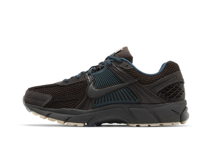 Nike Zoom Vomero 5 PRM Velvet Brown Medium Ash sneaker afbeelding 3 - stylecode FQ8174-237