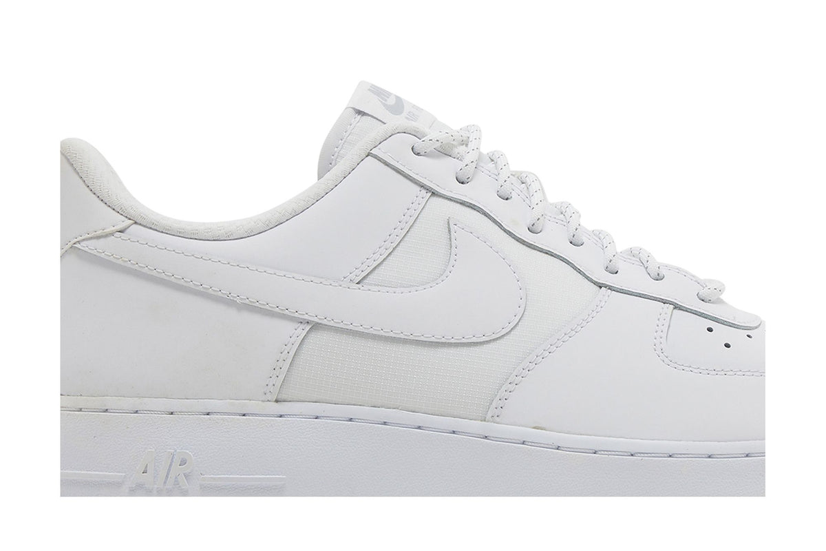 Nike Air Force 1 Low '07 White Ice Blue Sole sneaker afbeelding 2 - stylecode FV0383-100