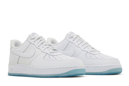 Nike Air Force 1 Low '07 White Ice Blue Sole sneaker afbeelding 8 - stylecode FV0383-100
