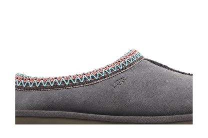 UGG Tasman Slipper Dark Grey (Women's) sneaker afbeelding 2 - stylecode 5955-DGRY