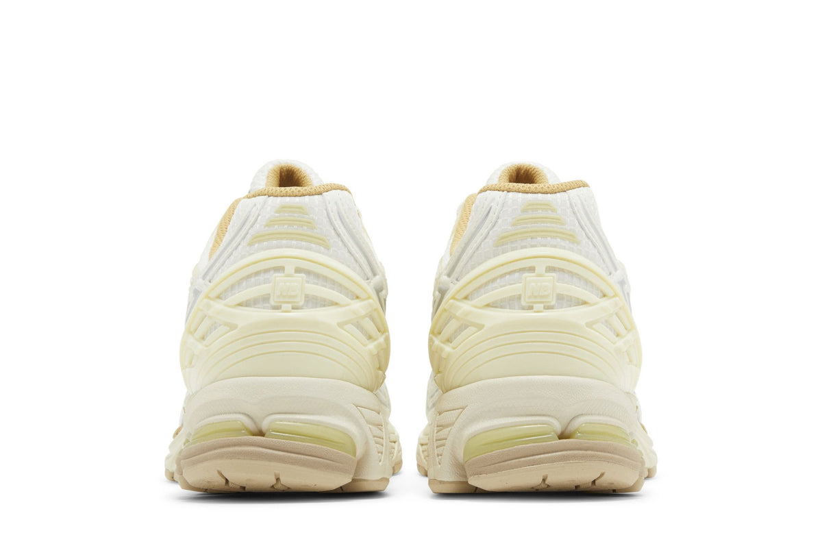 New Balance 1906R Lunar New Year White sneaker afbeelding 6 - stylecode M1906NLY