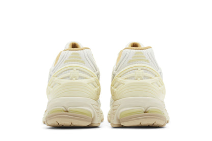 New Balance 1906R Lunar New Year White sneaker afbeelding 6 - stylecode M1906NLY