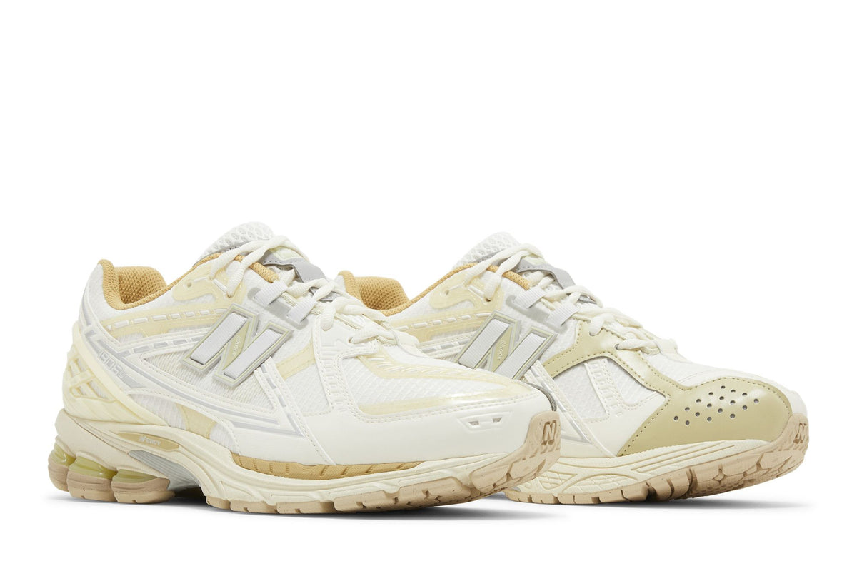 New Balance 1906R Lunar New Year White sneaker afbeelding 8 - stylecode M1906NLY
