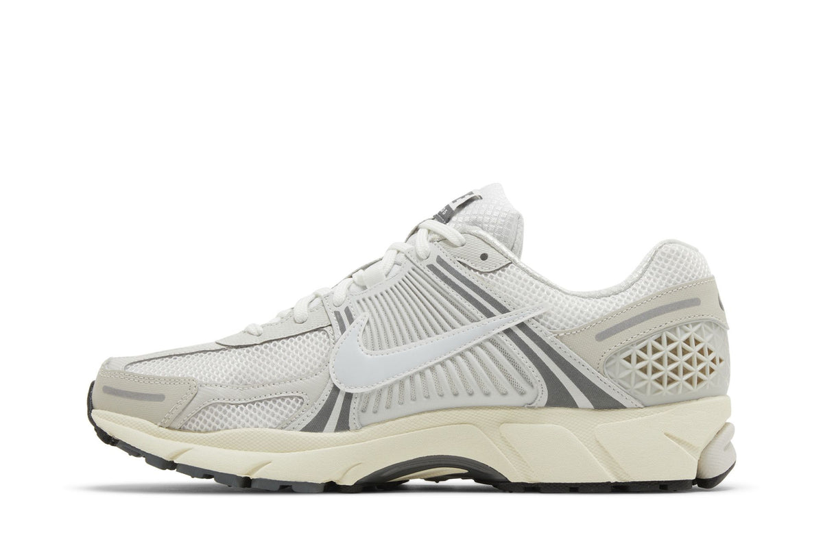 Nike Zoom Vomero 5 Platinum Tint sneaker afbeelding 3 - stylecode HF0731-007