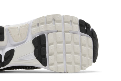 Nike Zoom Vomero 5 White Black sneaker afbeelding 5 - stylecode FB9149-101