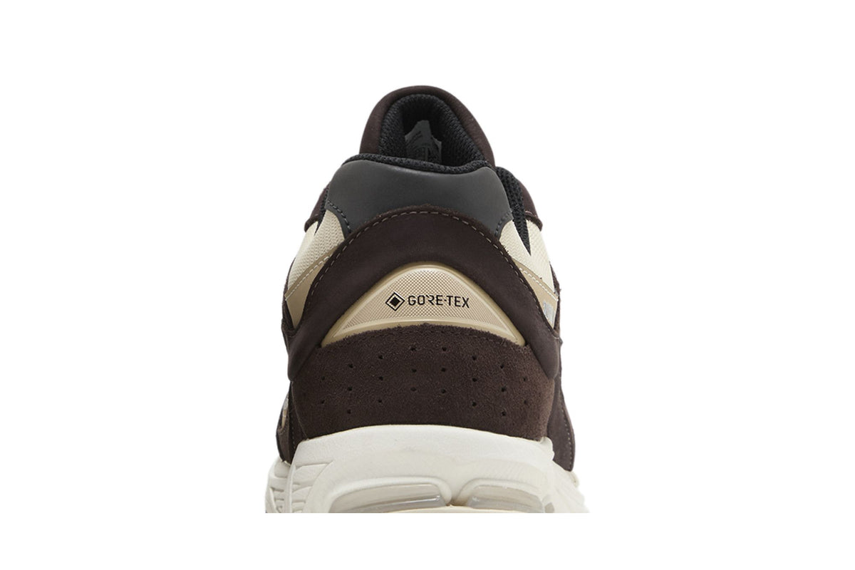 New Balance 2002R Gore-Tex Black Coffee sneaker afbeelding 7 - stylecode M2002RXQ
