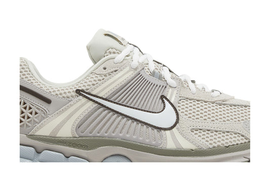 Nike Zoom Vomero 5 SE Light Orewood Brown sneaker afbeelding 2 - stylecode FZ3653-104