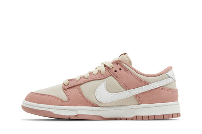 Nike Dunk Low PRM Red Stardust sneaker afbeelding 3 - stylecode FB8895-601