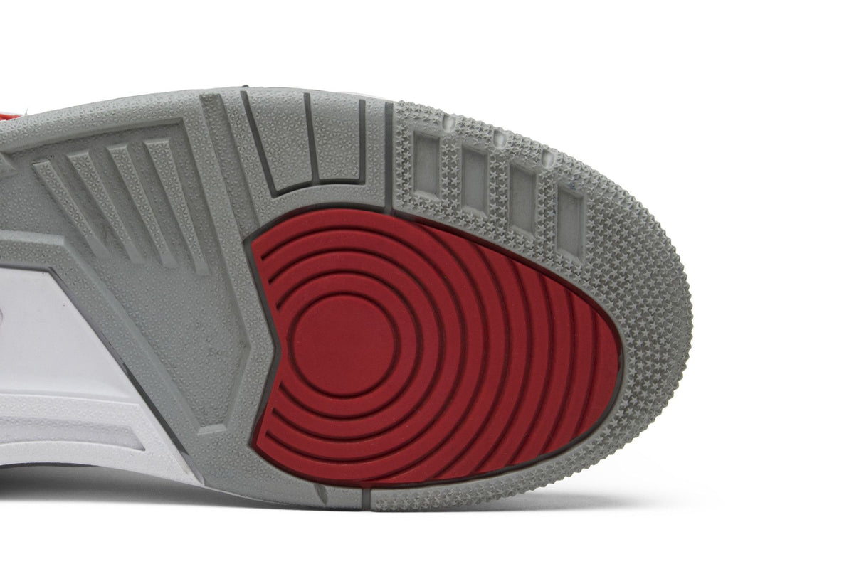 Jordan 3 Retro Fire Red (2013) sneaker afbeelding 5 - stylecode 136064-120