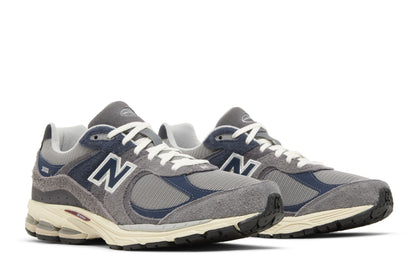 New Balance 2002R Navy Castlerock sneaker afbeelding 8 - stylecode M2002REL