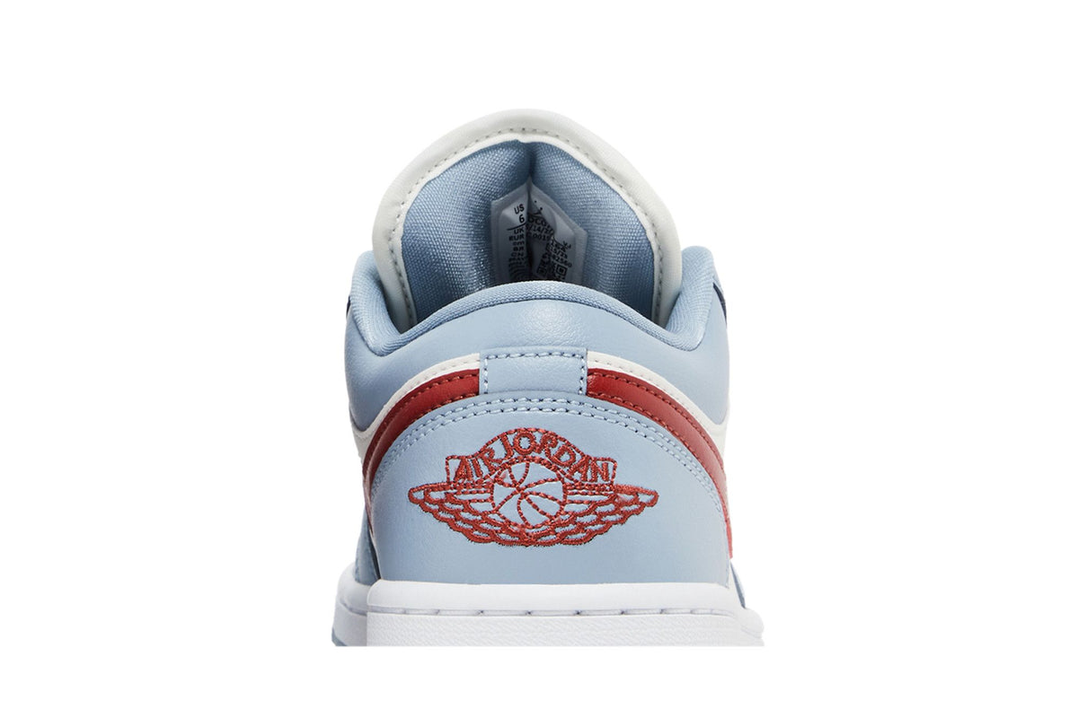 Jordan 1 Low Blue Whisper Dune Red (Women's) sneaker afbeelding 7 - stylecode DC0774-164
