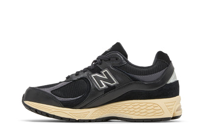 New Balance 2002R Black Vintage sneaker afbeelding 3 - stylecode M2002RIB