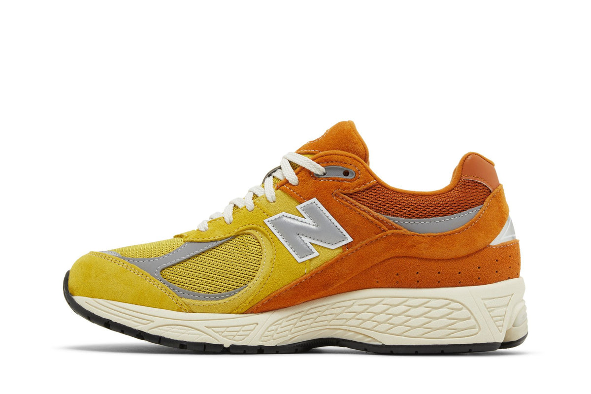 New Balance 2002R Ginger Lemon sneaker afbeelding 3 - stylecode M2002RPA