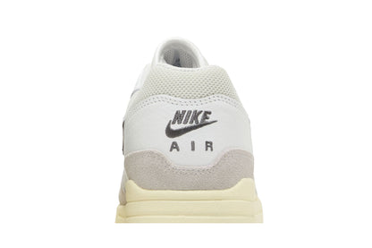 Nike Air Max 1 Light Bone Iron Grey sneaker afbeelding 7 - stylecode HJ3498-007