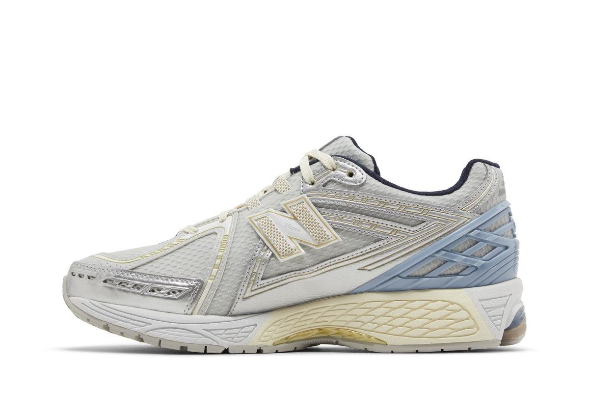 New Balance 1906R Kith White sneaker afbeelding 3 - stylecode M1906RKC