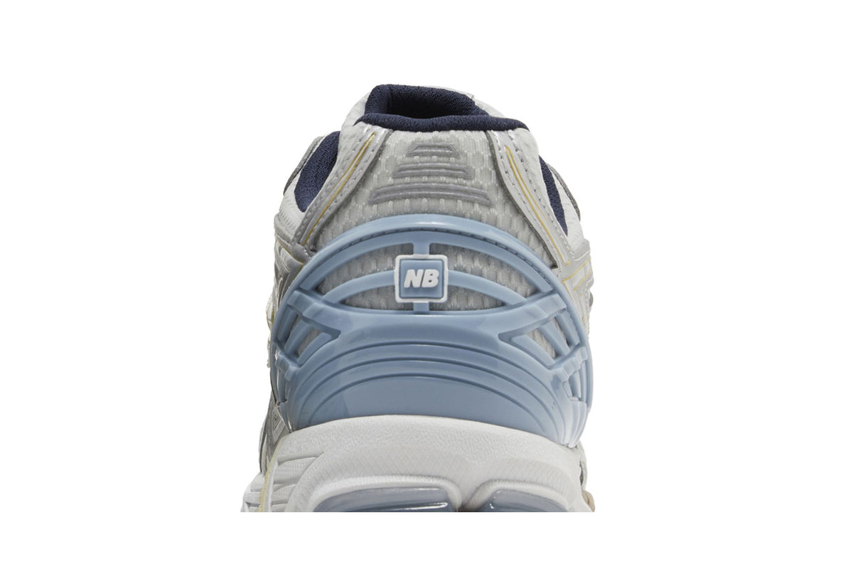 New Balance 1906R Kith White sneaker afbeelding 7 - stylecode M1906RKC