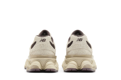 New Balance 9060 Sydney McLaughlin-Levrone Linen Black Coffee sneaker afbeelding 6 - stylecode U9060SYD