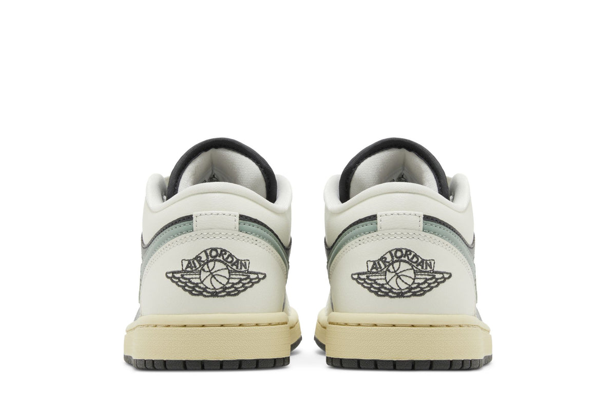 Jordan 1 Low Jade Smoke (Women's) sneaker afbeelding 6 - stylecode DC0774-001