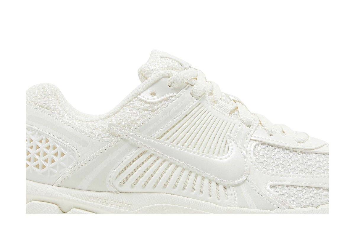 Nike Zoom Vomero 5 Sail Coconut Milk (Women's) sneaker afbeelding 2 - stylecode HM5886-133