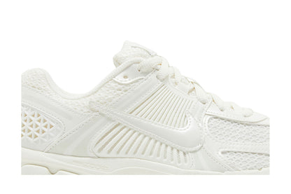 Nike Zoom Vomero 5 Sail Coconut Milk (Women's) sneaker afbeelding 2 - stylecode HM5886-133