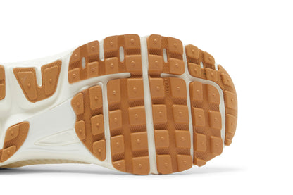 Nike Zoom Vomero 5 Sail Coconut Milk (Women's) sneaker afbeelding 5 - stylecode HM5886-133