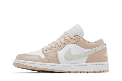 Jordan 1 Low Particle Beige (Women's) sneaker afbeelding 3 - stylecode DC0774-120