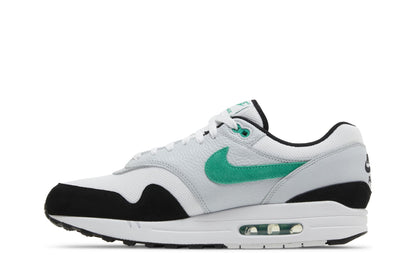 Nike Air Max 1 White Black Stadium Green sneaker afbeelding 3 - stylecode FN6952-100