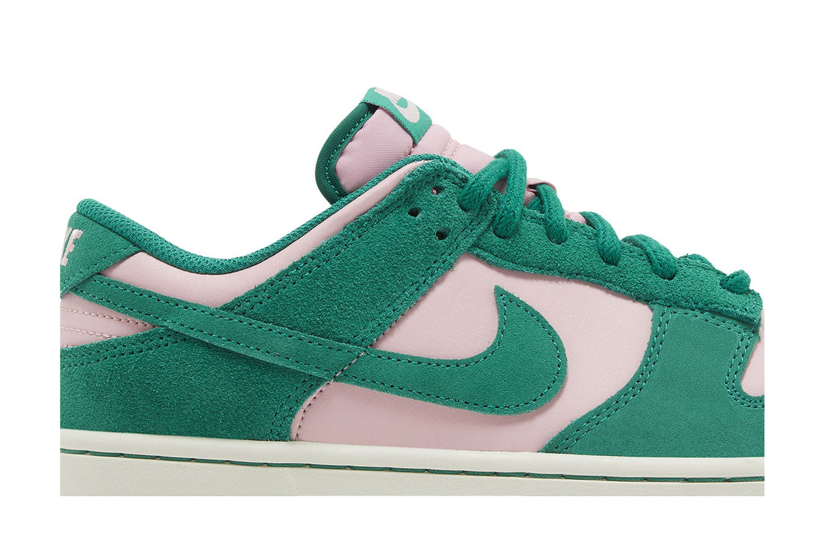 Nike Dunk Low Retro SE Medium Soft Pink Malachite sneaker afbeelding 2 - stylecode FZ0549-600