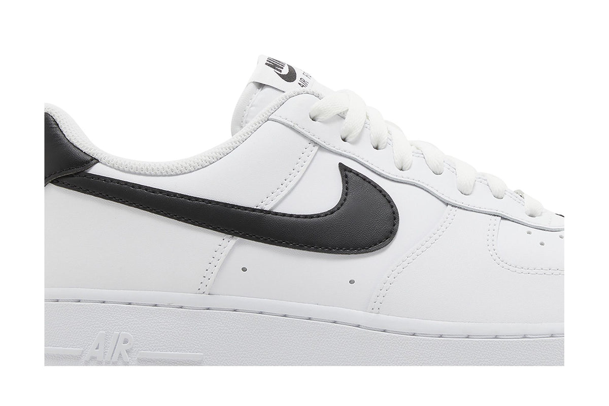 Nike Air Force 1 Low '07 White Black sneaker afbeelding 2 - stylecode FQ4296-101