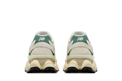 New Balance 9060 Spruce Pack sneaker afbeelding 6 - stylecode U9060FSN