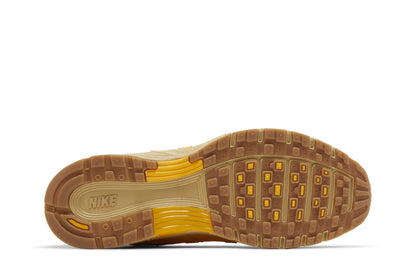 Nike P-6000 University Gold sneaker afbeelding 4 - stylecode CD6404-201