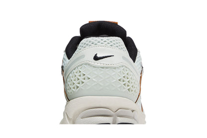 Nike Zoom Vomero 5 Light Silver Chrome (Women's) sneaker afbeelding 7 - stylecode FN6742-001