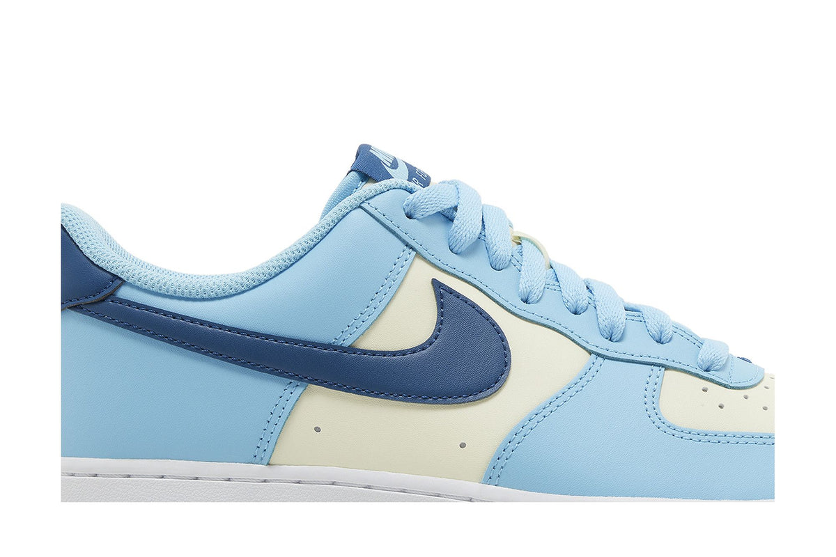Nike Air Force 1 Low '07 Aquarius Blue Coconut Milk sneaker afbeelding 2 - stylecode HF4837-407