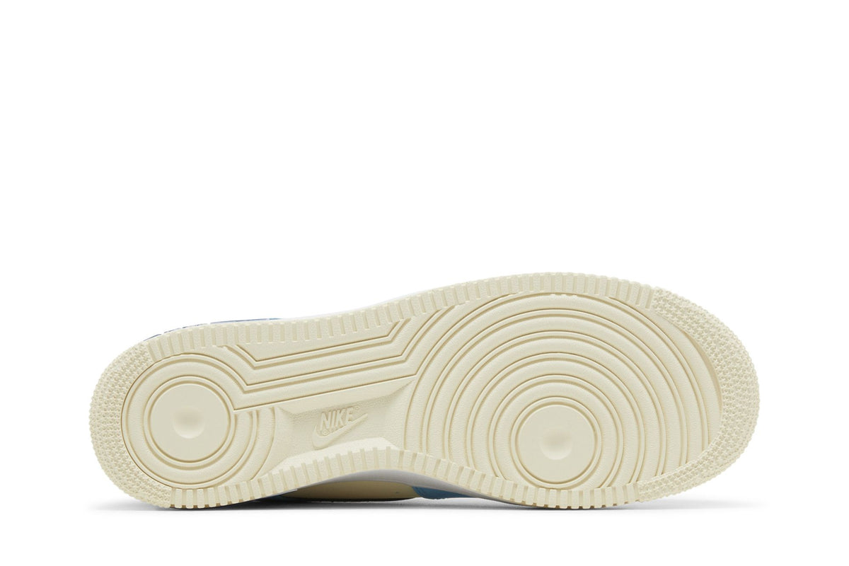 Nike Air Force 1 Low '07 Aquarius Blue Coconut Milk sneaker afbeelding 4 - stylecode HF4837-407
