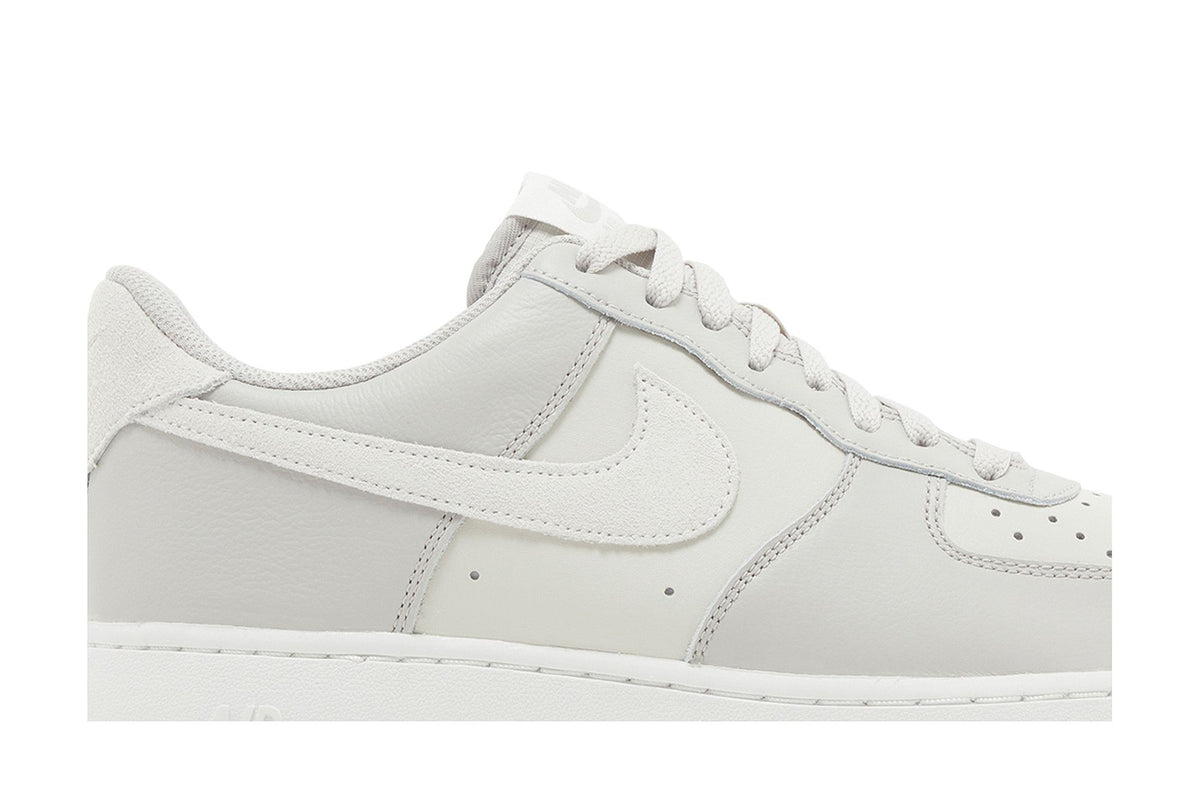 Nike Air Force 1 Low '07 LV8 Light Bone sneaker afbeelding 2 - stylecode FN5832-001