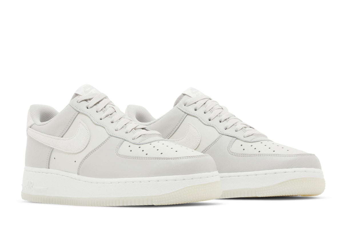 Nike Air Force 1 Low '07 LV8 Light Bone sneaker afbeelding 8 - stylecode FN5832-001