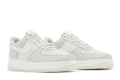 Nike Air Force 1 Low '07 LV8 Light Bone sneaker afbeelding 8 - stylecode FN5832-001