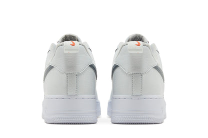 Nike Air Force 1 Low '07 Photon Dust Safety Orange sneaker afbeelding 6 - stylecode HF3836-001