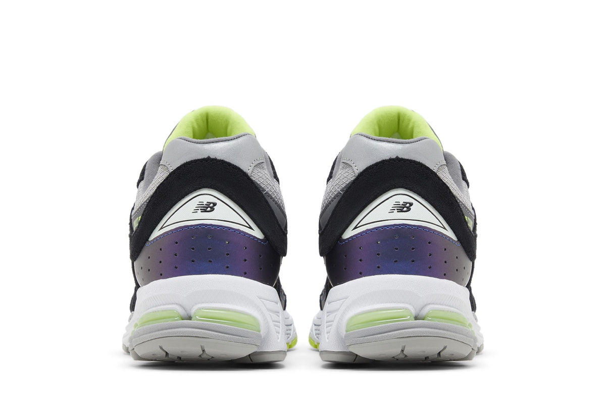 New Balance 2002R DTLR Purple Noir sneaker afbeelding 6 - stylecode M2002RHI