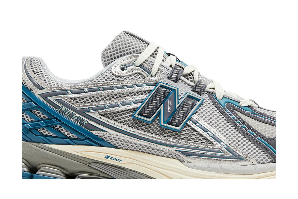 New Balance 1906R Silver Metallic Terrarium sneaker afbeelding 2 - stylecode M1906REO
